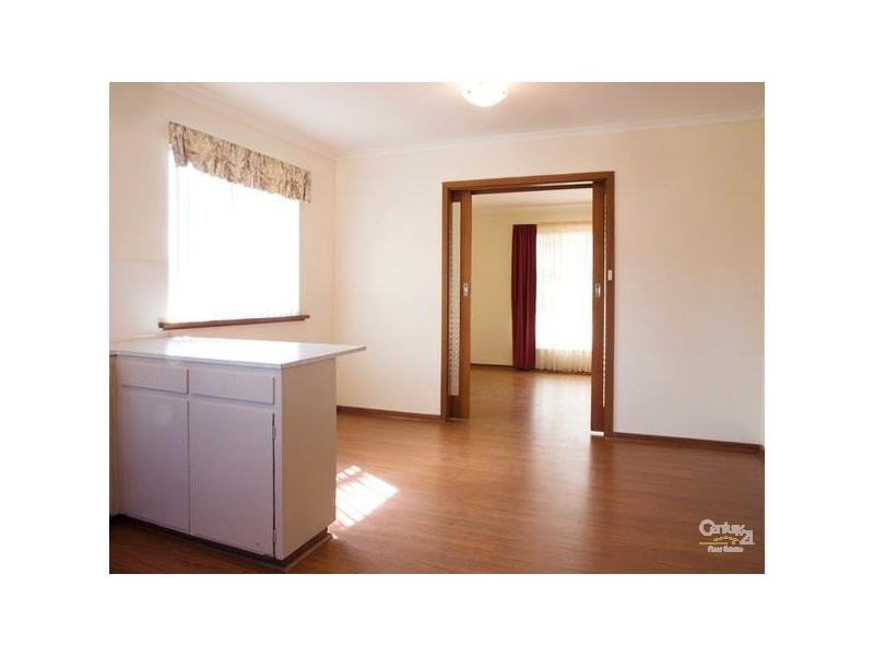 1/3 Winter Street, North Haven SA 5018