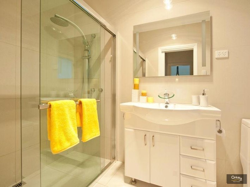 12 Hutley Road, North Haven SA 5018