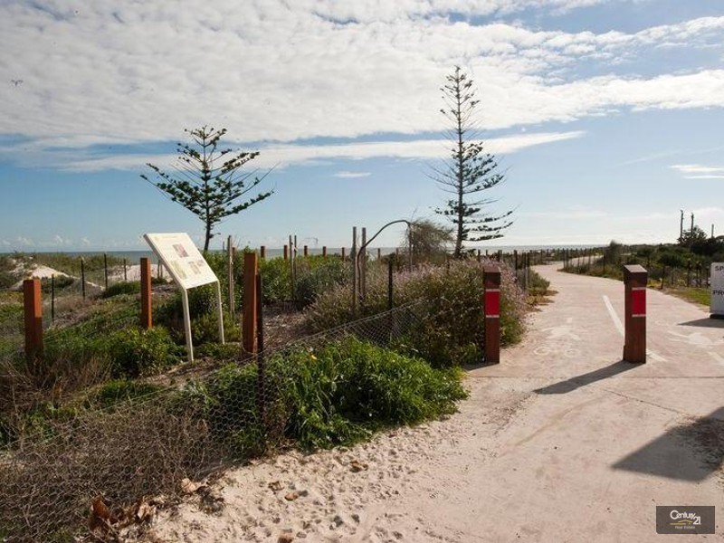 3/403 Esplanade, Semaphore Park SA 5019