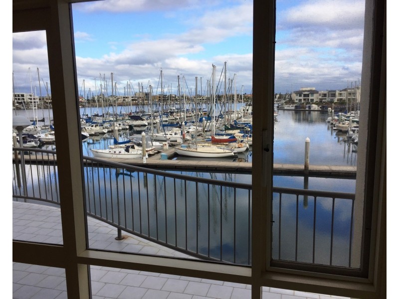 4/12 Arcadia Court, North Haven SA 5018