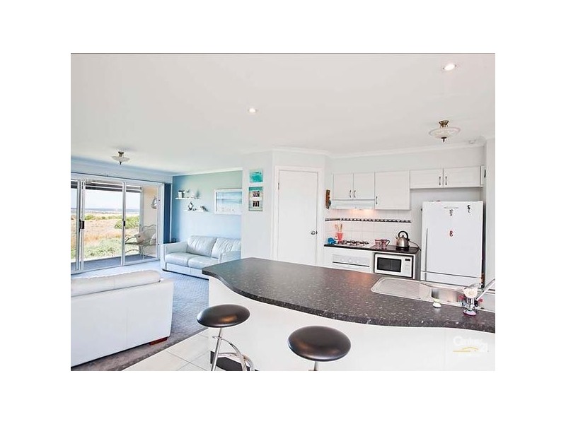 1/24 South Australia One Drive, North Haven SA 5018