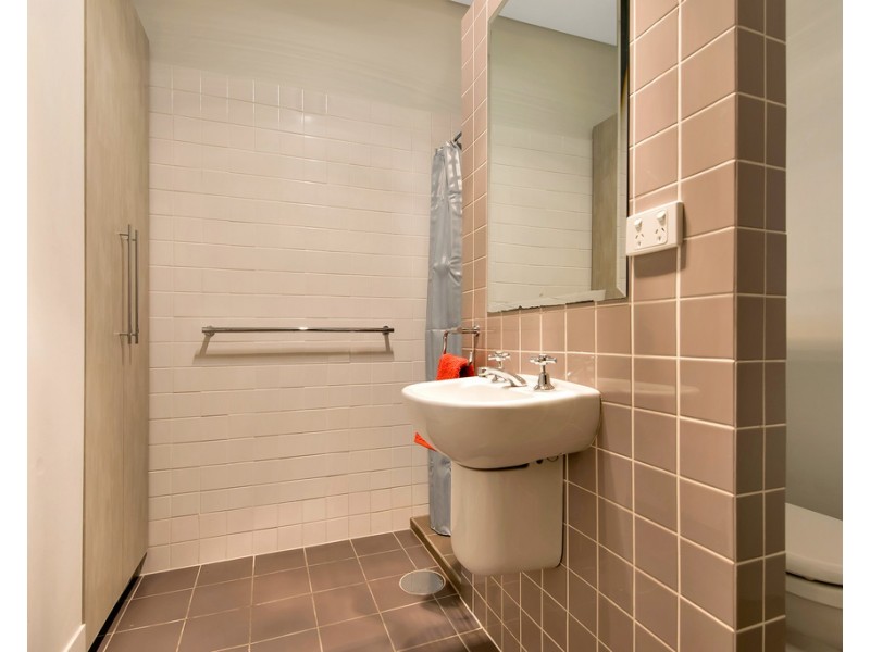 1/87 Lipson Street, Port Adelaide SA 5015