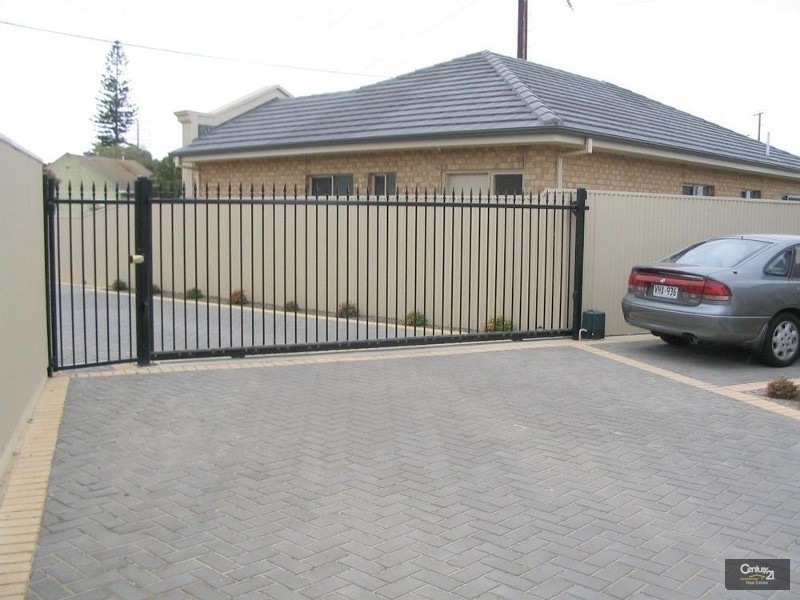 18 Little Street, Largs North SA 5016