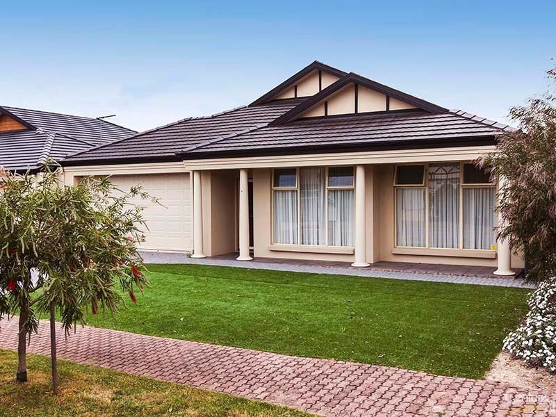 4 Carnarvon Avenue, Glenelg North SA 5045