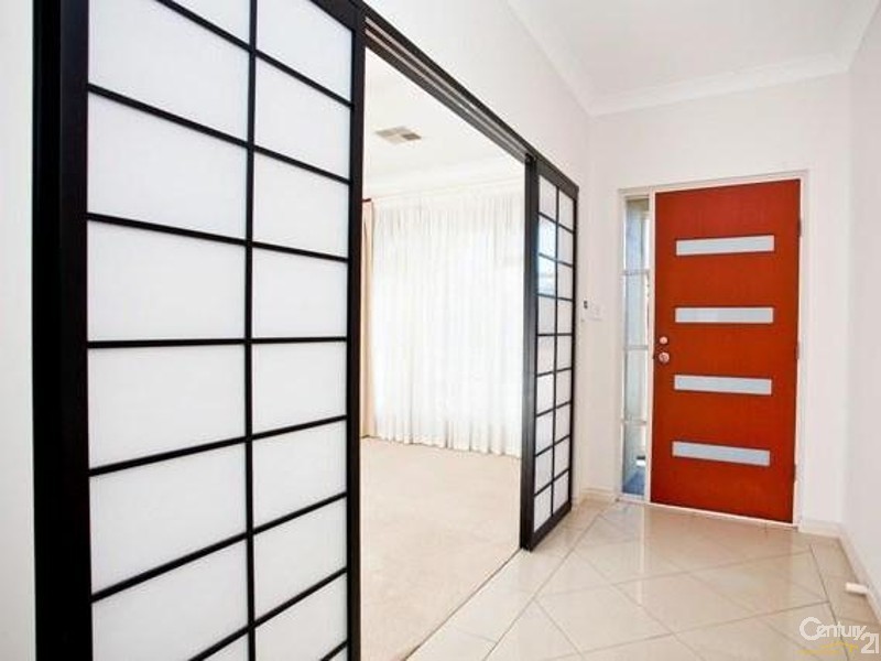 4 Carnarvon Avenue, Glenelg North SA 5045