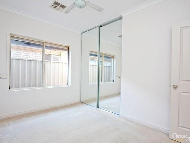 4 Carnarvon Avenue, Glenelg North SA 5045