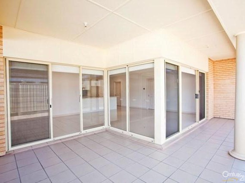 4 Carnarvon Avenue, Glenelg North SA 5045