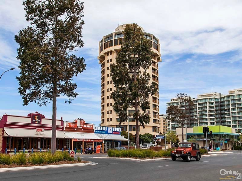 4 Carnarvon Avenue, Glenelg North SA 5045