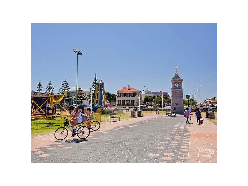 4/46 Esplanade, Semaphore SA 5019