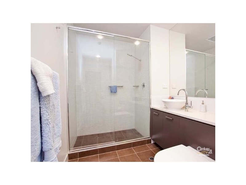 305 / 16-18 Wirra Drive, New Port SA 5015