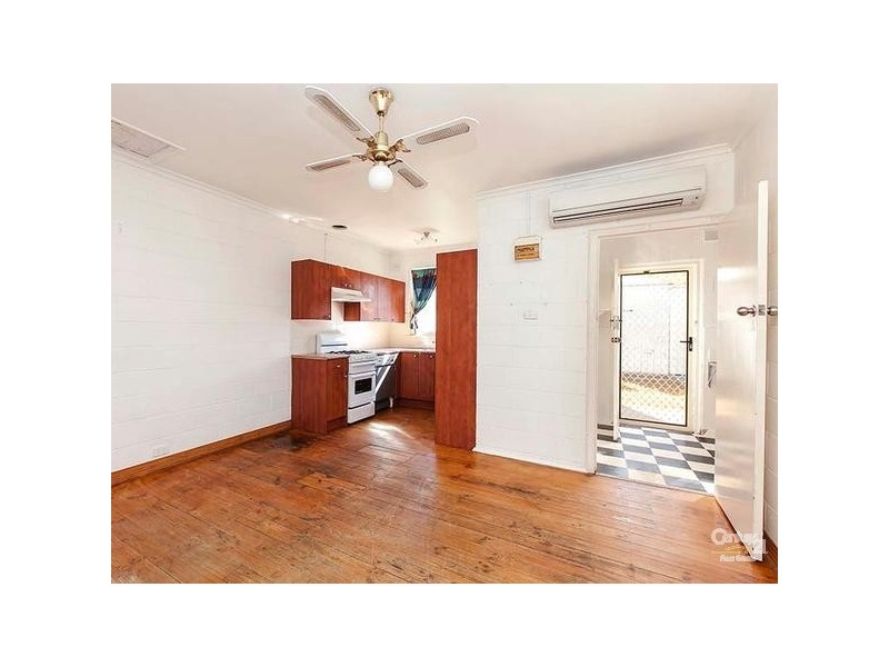 405 Mersey Road, Taperoo SA 5017