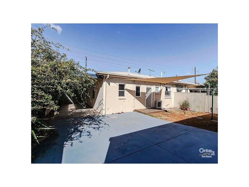 405 Mersey Road, Taperoo SA 5017