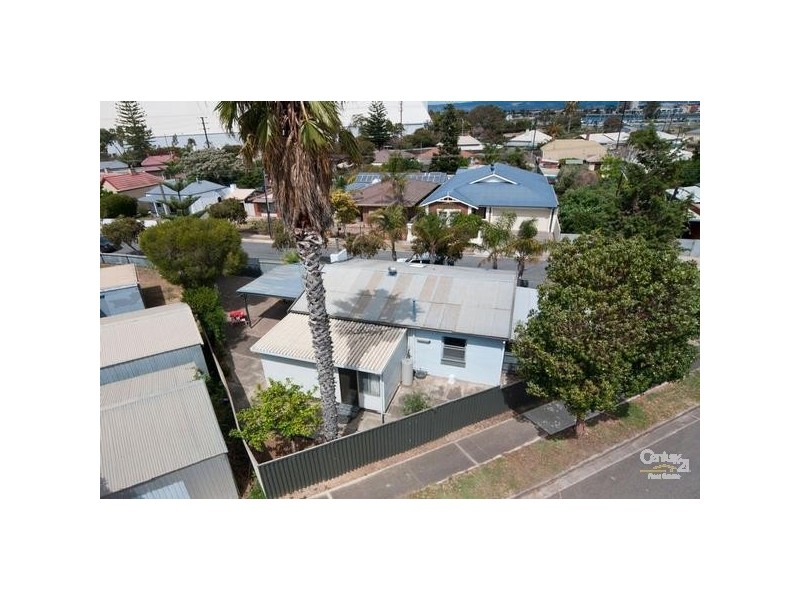 39 Wells Street, Birkenhead SA 5015