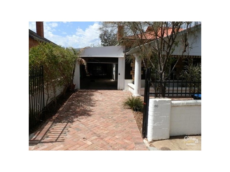 60 Close Street, Birkenhead SA 5015