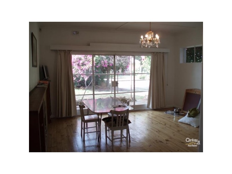30 Centre Street, Largs Bay SA 5016