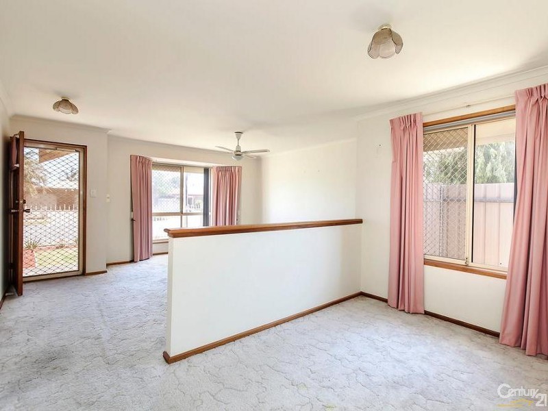 1/17 Sansom Road, Semaphore Park SA 5019