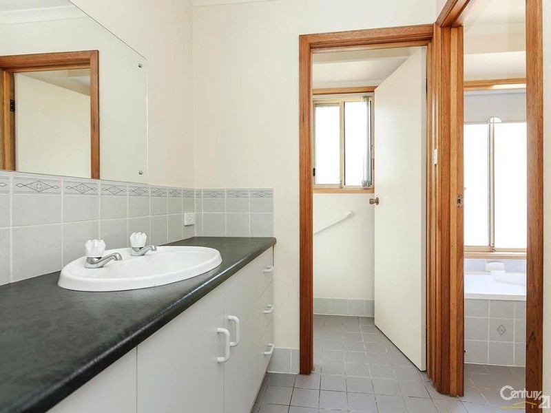 1/17 Sansom Road, Semaphore Park SA 5019