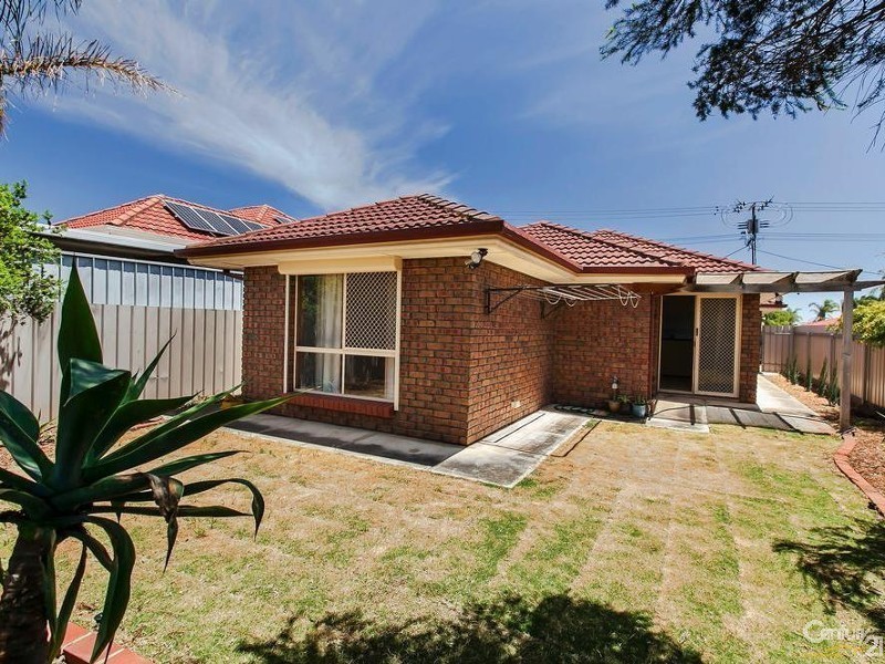 1/17 Sansom Road, Semaphore Park SA 5019