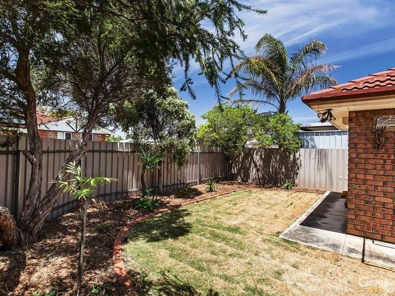 1/17 Sansom Road, Semaphore Park SA 5019