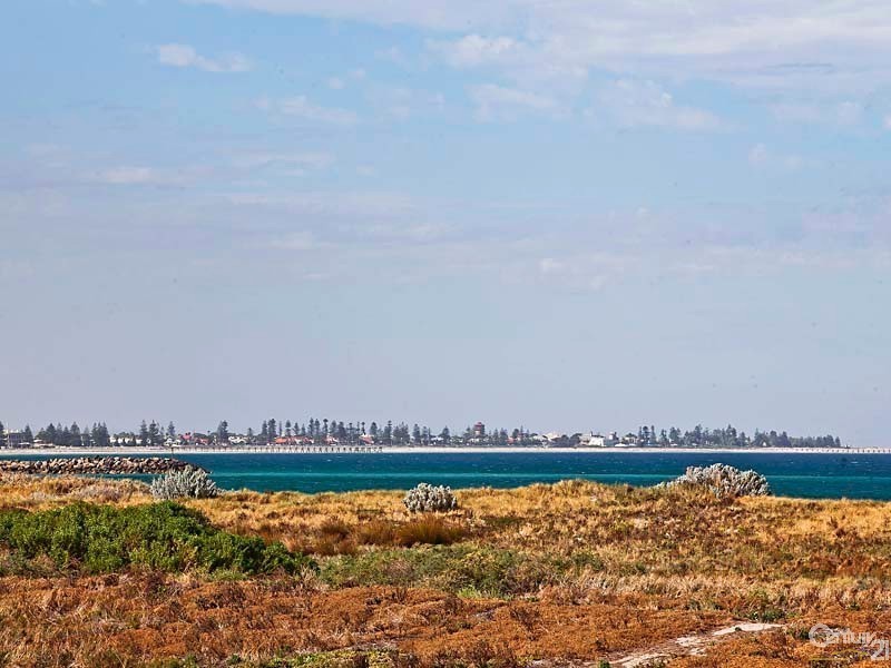 4/26 South Australia One Drive, North Haven SA 5018