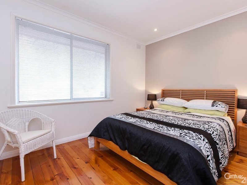 2 Eucalypt Parade, St Agnes SA 5097