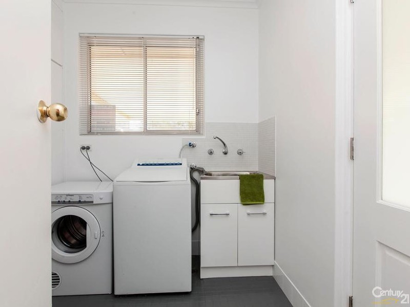 2 Eucalypt Parade, St Agnes SA 5097