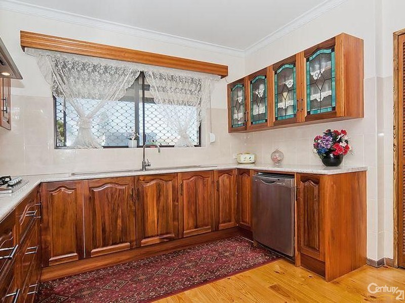 18 King William Street, Rosewater SA 5013