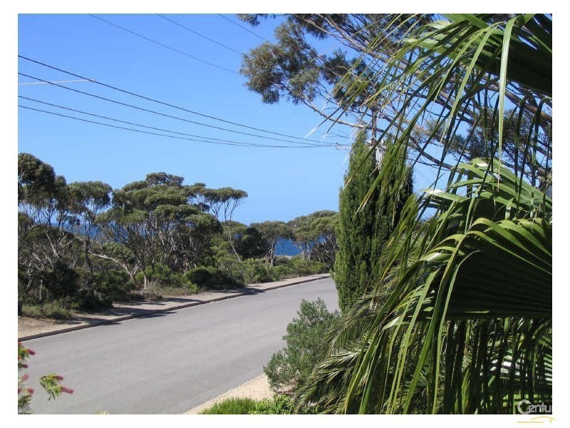 1 Buttfield Avenue, Port Vincent SA 5581