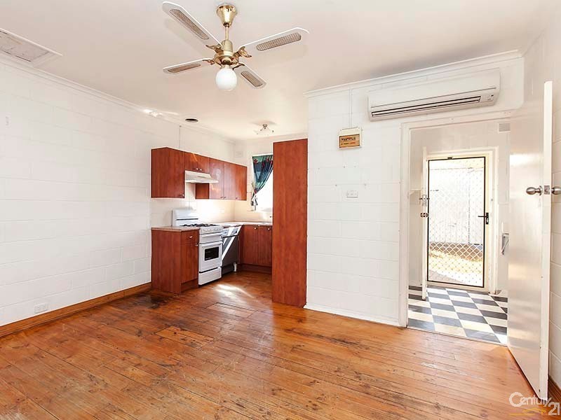 405 Mersey Road, Taperoo SA 5017