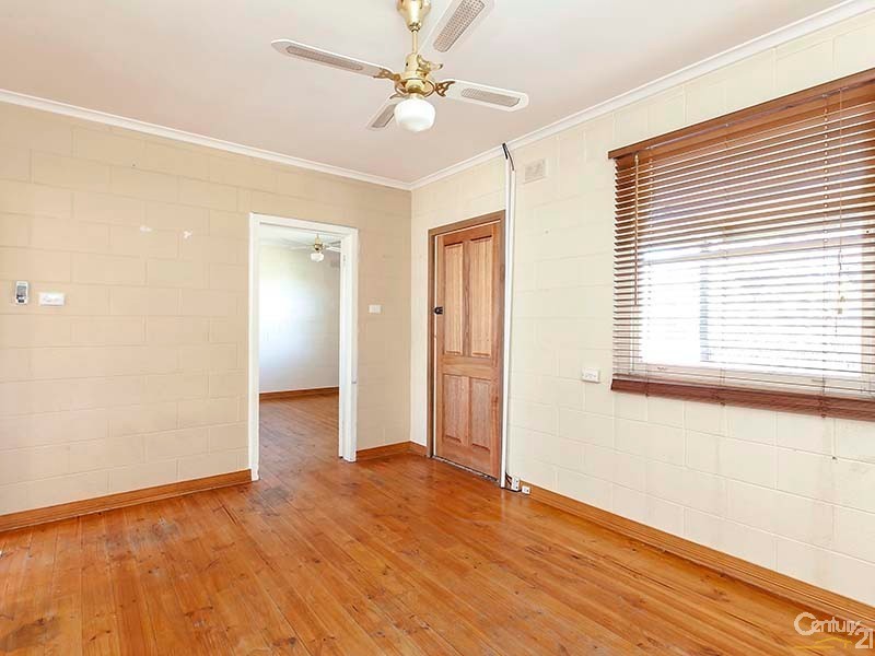 405 Mersey Road, Taperoo SA 5017