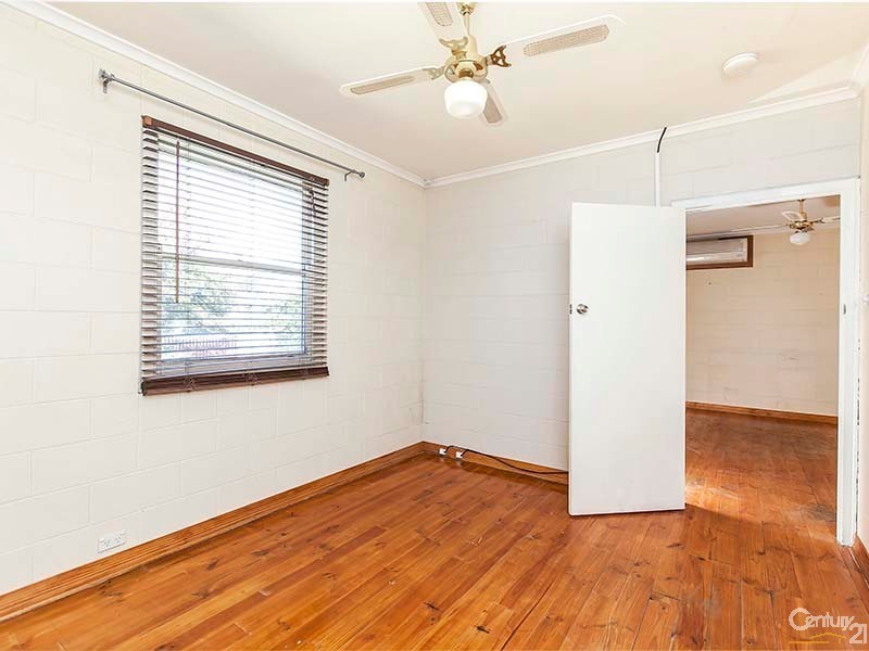 405 Mersey Road, Taperoo SA 5017
