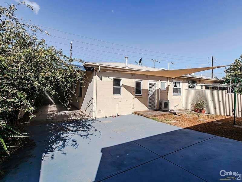 405 Mersey Road, Taperoo SA 5017