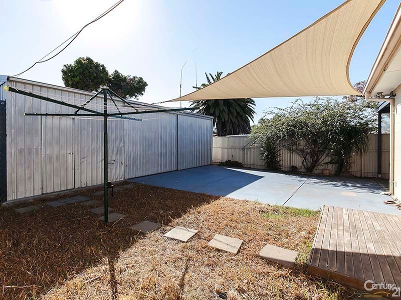 405 Mersey Road, Taperoo SA 5017