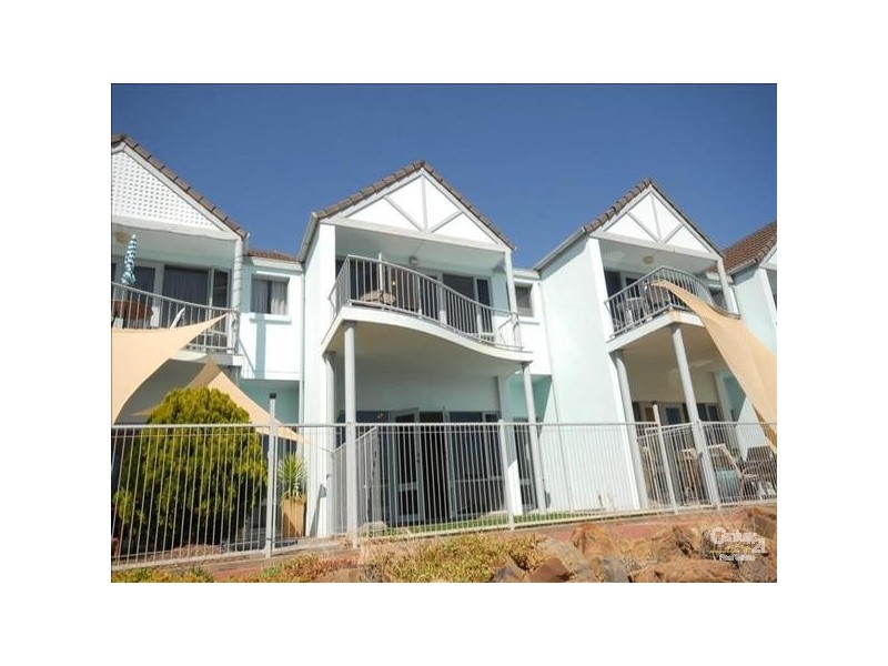 9/12 Arcadia Court, North Haven SA 5018