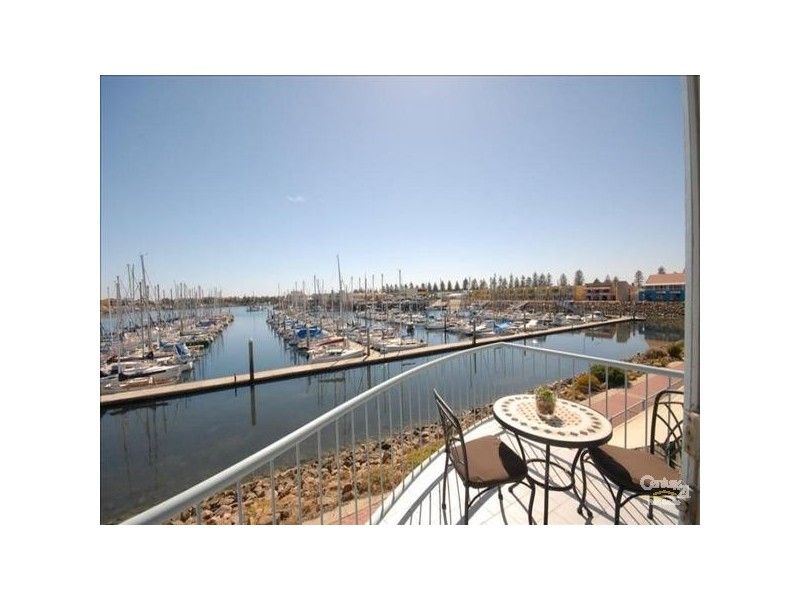 9/12 Arcadia Court, North Haven SA 5018