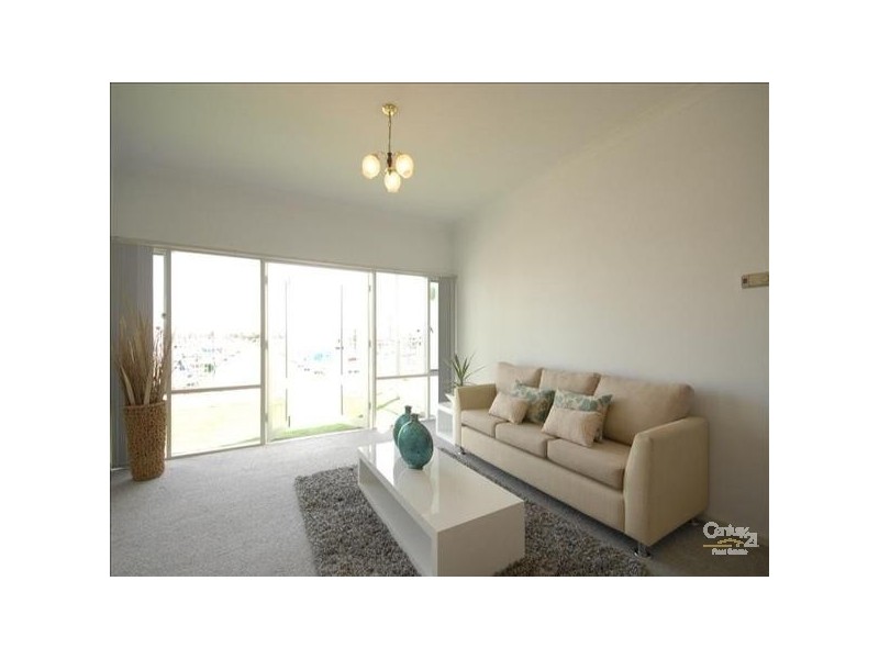 9/12 Arcadia Court, North Haven SA 5018