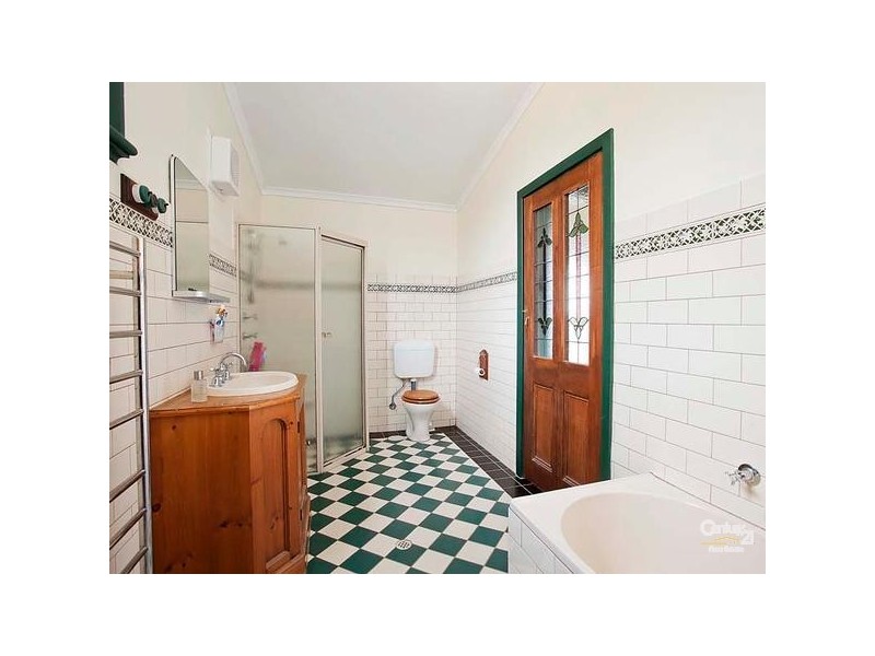 27 Parr Street, Largs Bay SA 5016