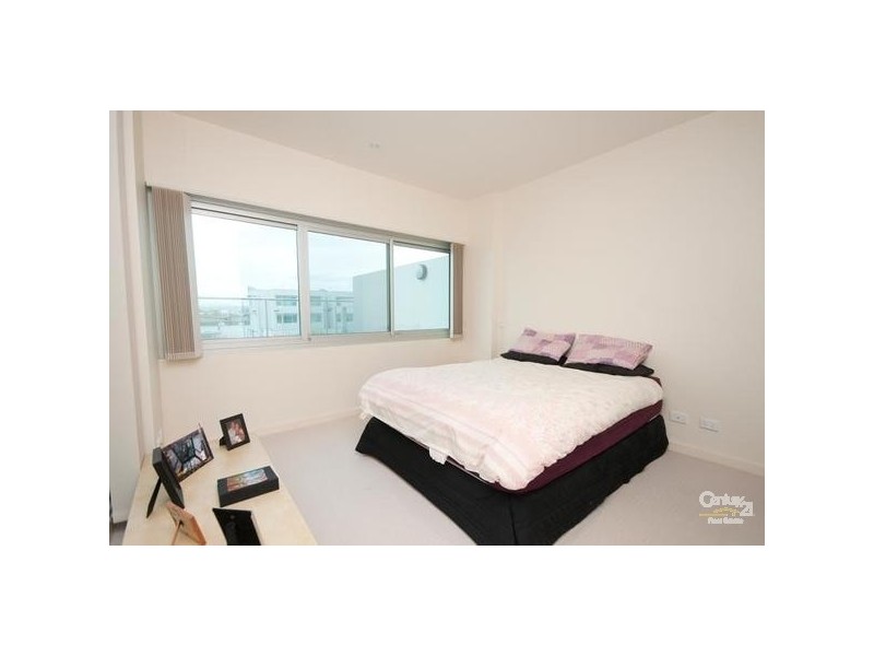 208/1-2 Tarni Court, New Port SA 5015