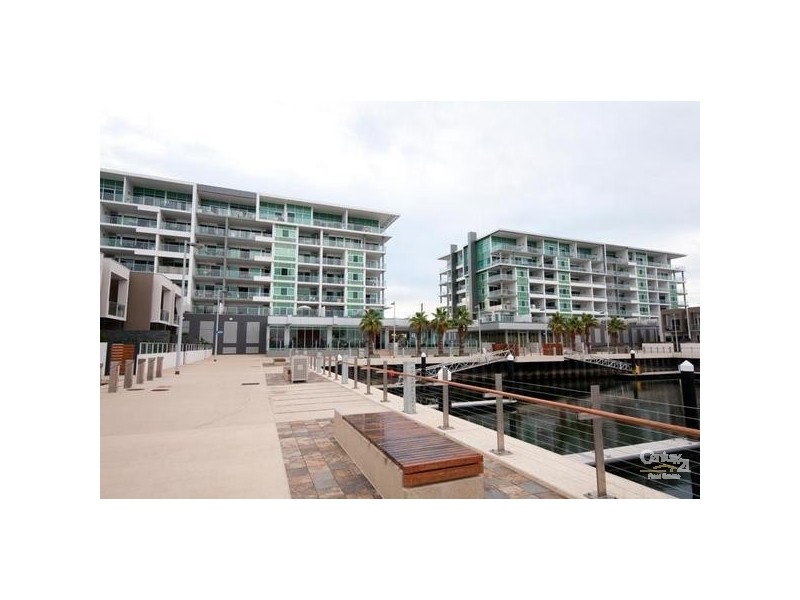 208/1-2 Tarni Court, New Port SA 5015