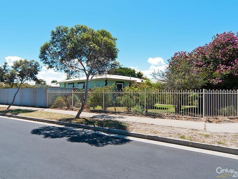53 Yongala Street, Taperoo SA 5017