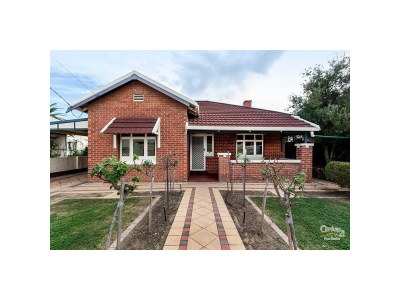 17 Joanna Street, Largs Bay SA 5016