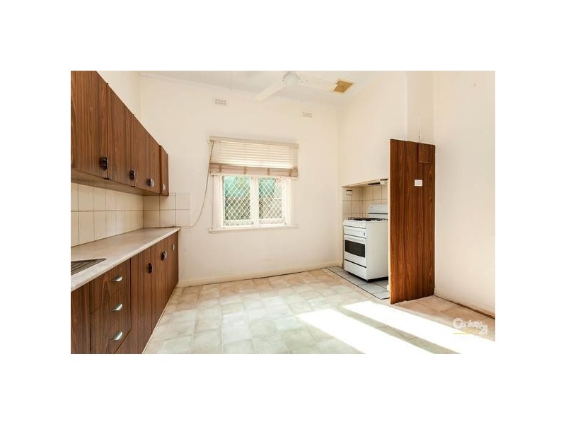 17 Joanna Street, Largs Bay SA 5016