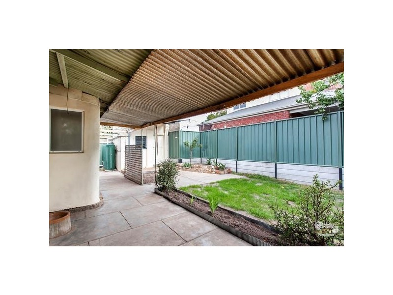 17 Joanna Street, Largs Bay SA 5016