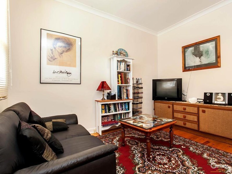 2/13 Ship Street, Port Adelaide SA 5015