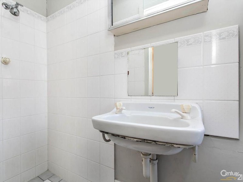 2/13 Ship Street, Port Adelaide SA 5015