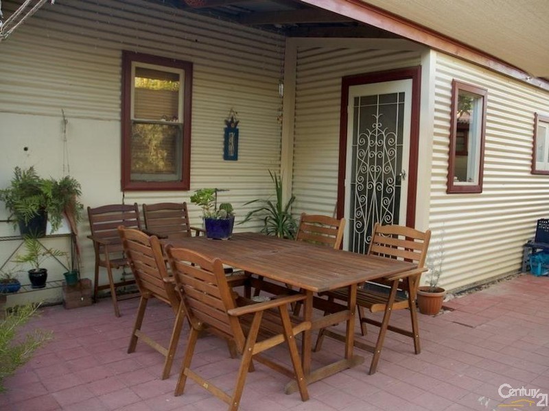 45 Russell Street, Ethelton SA 5015