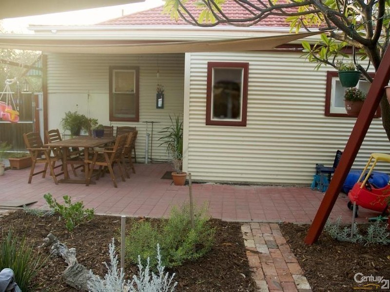 45 Russell Street, Ethelton SA 5015