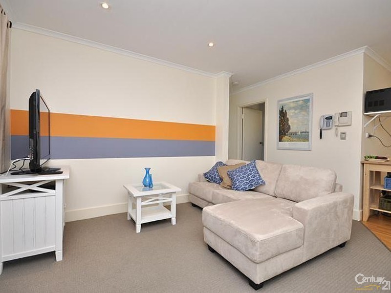 1/205 Lady Gowrie Drive, Largs Bay SA 5016