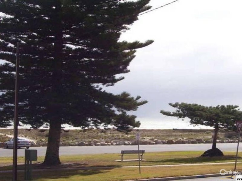 1/205 Lady Gowrie Drive, Largs Bay SA 5016