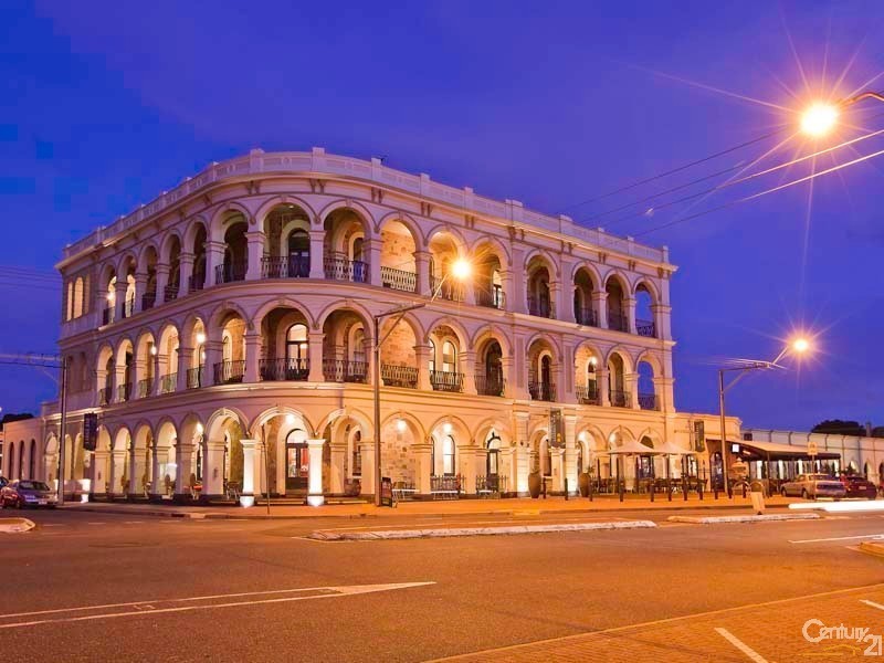 1/205 Lady Gowrie Drive, Largs Bay SA 5016